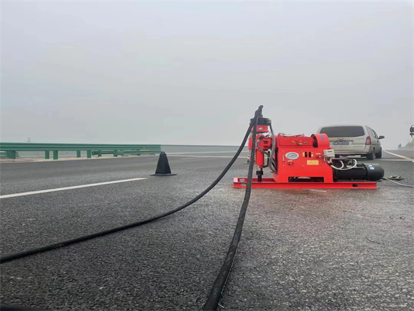 历城马路路基路面开裂下沉注浆加固灌浆